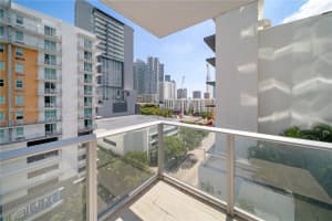 1010 SW 2nd Ave Unit 703, Miami, FL 33130, Sold 12/12/22