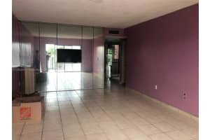 5201 NW 7th St, Miami, FL 33126, Sold 01/26/23