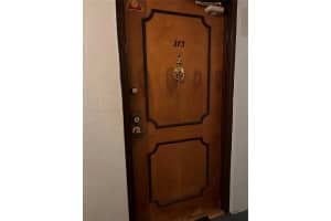 8950 NE 8th Ave APT 303, Miami, FL 33138, Sold 02/07/23