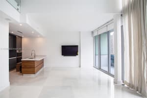 200 Biscayne Blvd Way APT 1406, Miami, FL 33131, Sold 02/10/23