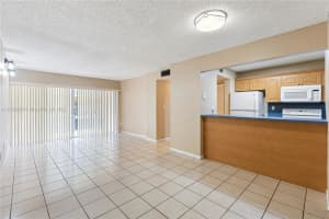 8889 Fontainebleau Blvd APT 204, Miami, FL 33172, Sold 12/13/22