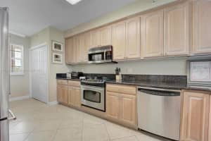 101 Gulfview Dr APT 216, Islamorada, FL 33036, Sold 06/30/23