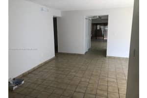 381 W Park Dr Apt 106-16, Miami, FL 33172, Sold 12/22/22
