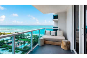 102 24th St APT 1213, Miami Beach, FL 33139, Sold 12/27/22