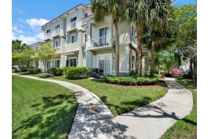 2852 SW 81st Ave, Miramar, FL 33025, Sold 12/09/22