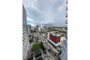 185 SW 7th St APT 1904, Miami, FL 33130, Sold 04/13/23