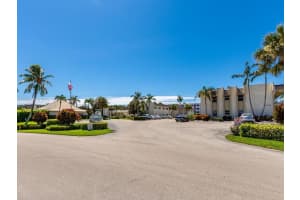 632 Snug Harbor Dr APT D14, Boynton Beach, FL 33435, Sold 01/30/23