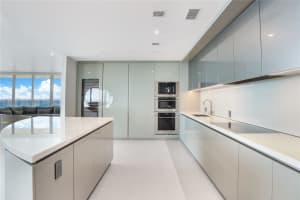 18975 Collins Ave #4200, Sunny Isles Beach, FL 33160, Sold 12/05/22