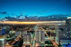 88 SW 7th St Apt 3308, Miami, FL 33130, Sold 12/02/22