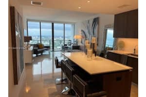 88 SW 7th St Apt 3308, Miami, FL 33130, Sold 12/02/22