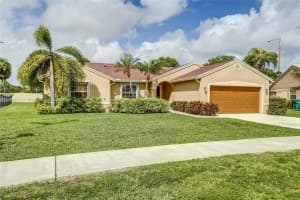 1539 SW 99th Terrace, Davie, FL 33324, Sold 02/09/23