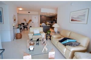 7825 NW 107th Ave Apt 712, Doral, FL 33178, Sold 03/10/23