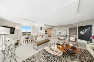 17111 Biscayne Blvd Unit 2202, Aventura, FL 33160, Sold 04/14/23