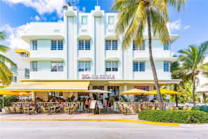 1250 Ocean Dr, Miami Beach, FL 33139, Sold 01/04/23