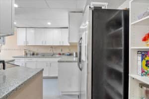11207 SW 9th Ct, Pembroke Pines, FL 33025, Sold 02/17/23