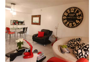 8065 SW 107th Ave APT 324, Miami, FL 33173, Sold 12/21/22