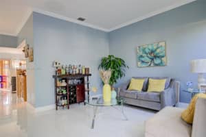 8202 SW 163rd Pl, Miami, FL 33193, Sold 02/09/23