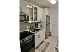 7904 West Dr APT 416, North Bay Village, FL 33141, Sold 01/13/23