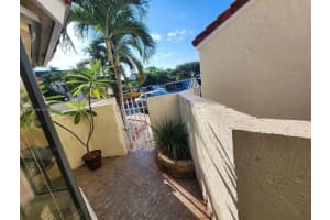 2711 San Remo Cir, Homestead, FL 33035, Sold 12/06/22