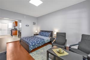 500 14th St, Miami Beach, FL 33139, Sold 02/13/23