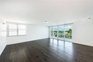 5750 Collins Ave, Miami Beach, FL 33140, Sold 12/19/22