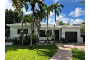 880 NE 74th St, Miami, FL 33138, Sold 12/13/22