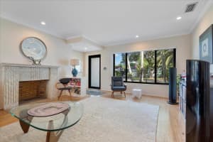 880 NE 74th St, Miami, FL 33138, Sold 12/13/22
