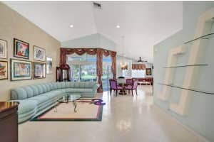 429 Cameron Dr, Weston, FL 33326, Sold 01/05/23