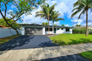 11750 SW 112th Avenue Rd, Miami, FL 33176, Sold 12/02/22