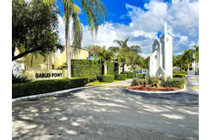 4580 SW 68th Ct Cir, Miami, FL 33155, Sold 12/09/22