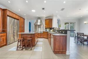 15960 NW 81st Ct, Hialeah, FL 33016, Sold 03/03/23
