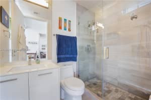 Brickell House, 1300 Brickell Bay Dr, Miami, FL 33131, Sold 03/17/23