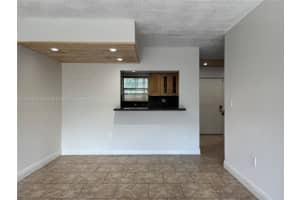 9355 Fontainebleau Blvd APT C222, Miami, FL 33172, Sold 12/02/22