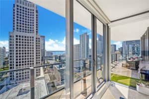 68 SE 6th St, Miami, FL 33131, Sold 01/13/23