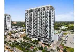 5300 Paseo Blvd, Doral, FL 33166, Sold 12/19/22