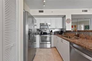 90 Alton Rd APT 1609, Miami Beach, FL 33139, Sold 04/27/23