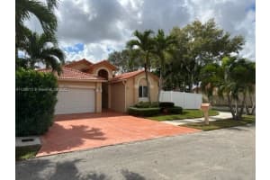 7492 NW 169th Ln, Hialeah, FL 33015, Sold 12/12/22