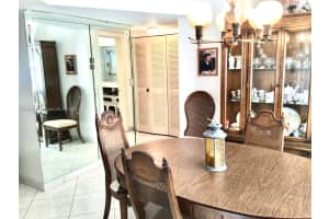 4401 NW 41st St, Lauderdale Lakes, FL 33319, Sold 03/17/23
