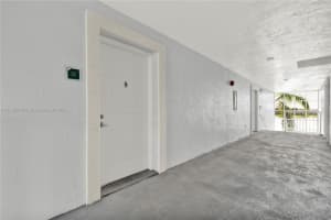 8600 SW 212th St APT 307, Cutler Bay, FL 33189, Sold 12/06/22