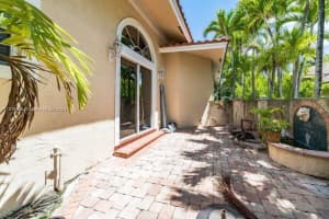 12100 NW 10th St, Coral Springs, FL 33071, Sold 08/29/23