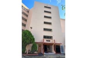 9688 Fontainebleau Blvd, Miami, FL 33172, Sold 02/21/23