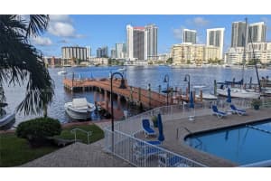 400 Golden Isles Dr APT 4, Hallandale Beach, FL 33009, Sold 12/19/22