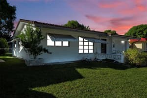 4952 NW 55th Ct, Tamarac, FL 33319, Sold 04/04/23