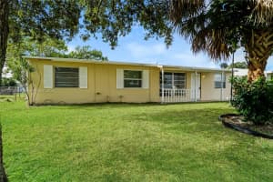 4914 SW 20th St, Fort Lauderdale, FL 33317, Sold 01/10/23