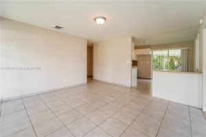 4914 SW 20th St, Fort Lauderdale, FL 33317, Sold 01/10/23