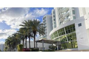 3029 NE 188th St APT 1021, Aventura, FL 33180, Sold 01/21/23