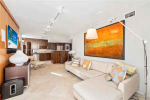1621 Bay Rd, Miami Beach, FL 33139, Sold 01/11/23