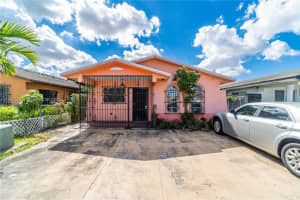 1096 W 40th Pl, Hialeah, FL 33012, Sold 02/08/23