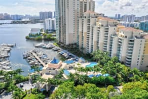 3340 NE 190th St, Miami, FL 33180, Sold 12/20/22