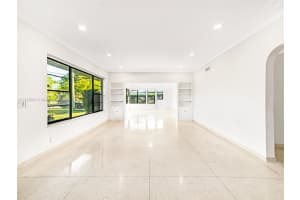 4940 Cherokee Ave, Miami Beach, FL 33140, Sold 01/31/23